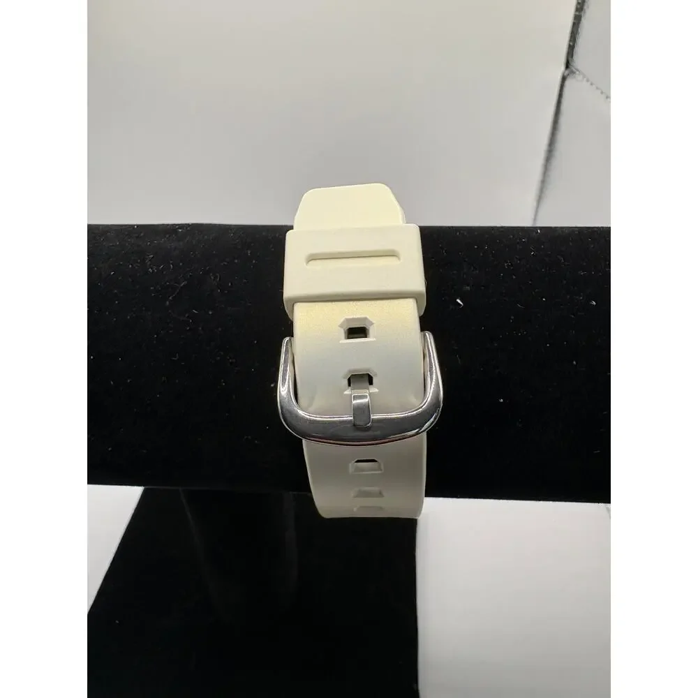 Casio G-Shock Gma-P2100 Women White Casioak Analog Digital 20Bar Watch White